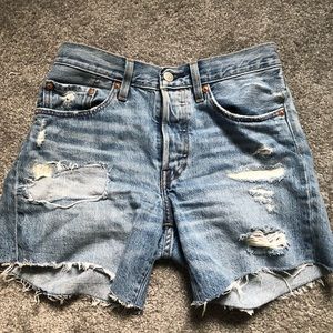 High Waisted Levi’s Shorts